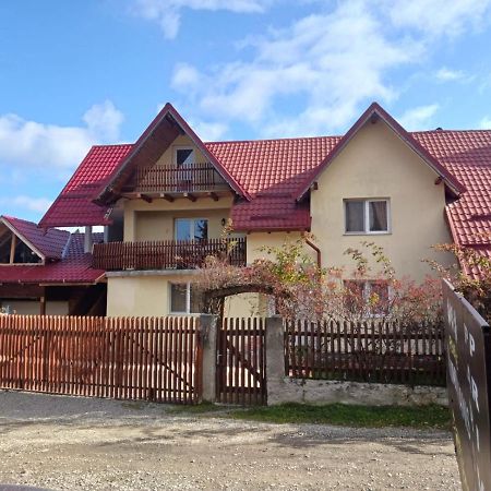 Готель Casa Bia Ватра-Дорней Екстер'єр фото